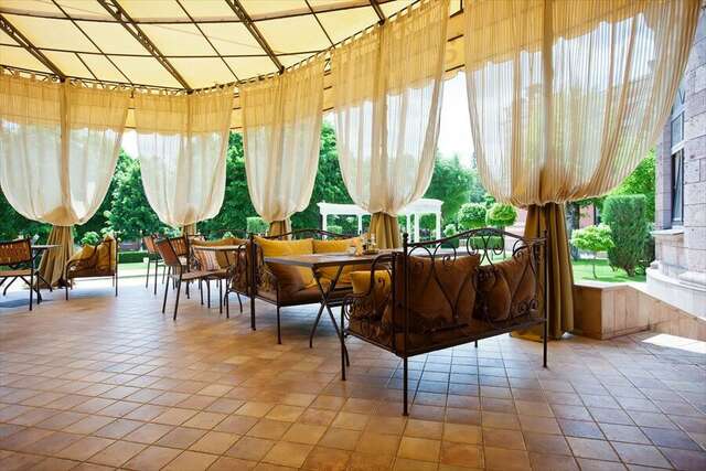 Гостиница Понтос Плаза Ессентуки-9